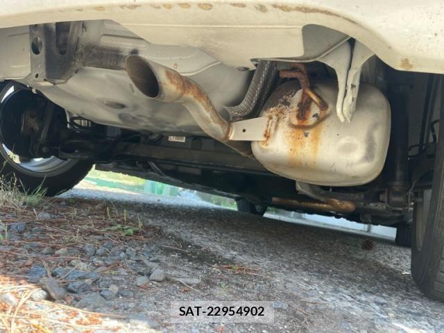 Toyota SPADE 2012-10 8231856-29