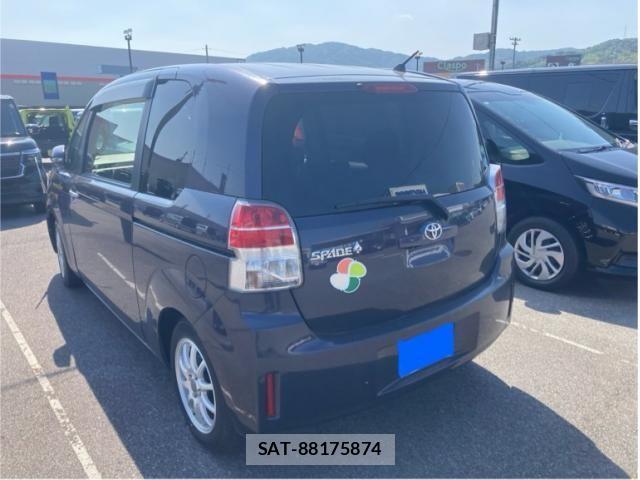 Toyota SPADE 2012-09 8231862-3