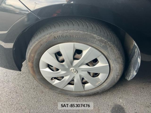 Toyota SPADE 2013-11 8231860-7