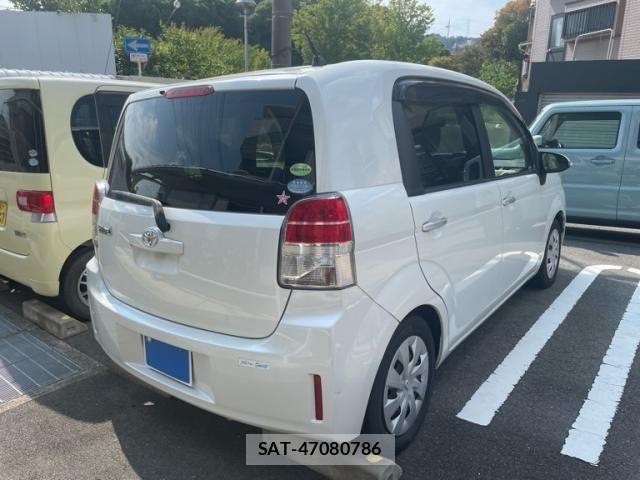 Toyota SPADE 2014-04 8317267-1
