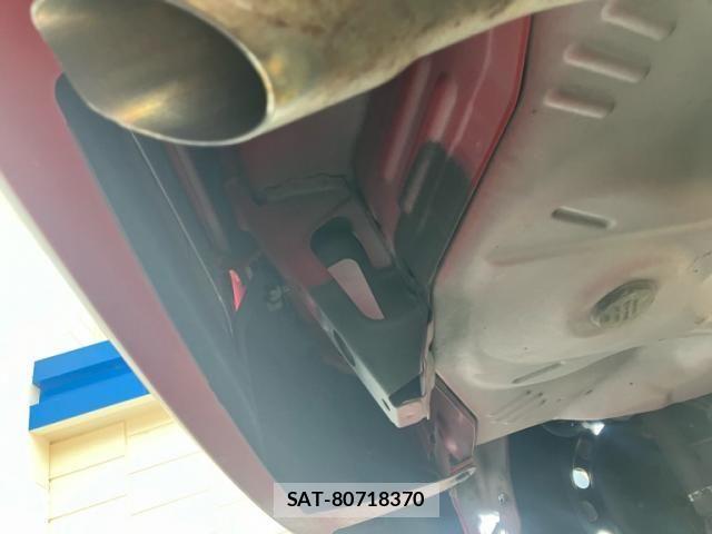 Toyota SPADE 2013-09 8317265-10