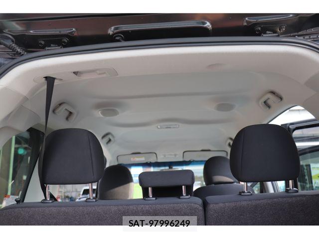 Toyota SPADE 2015-07 8317259-14