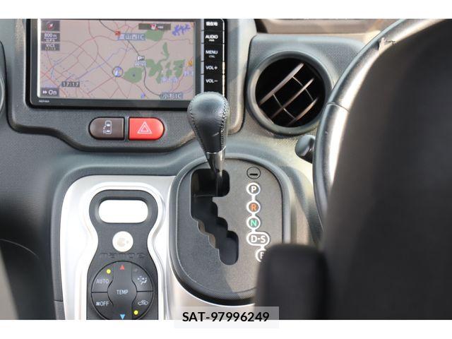 Toyota SPADE 2015-07 8317259-16