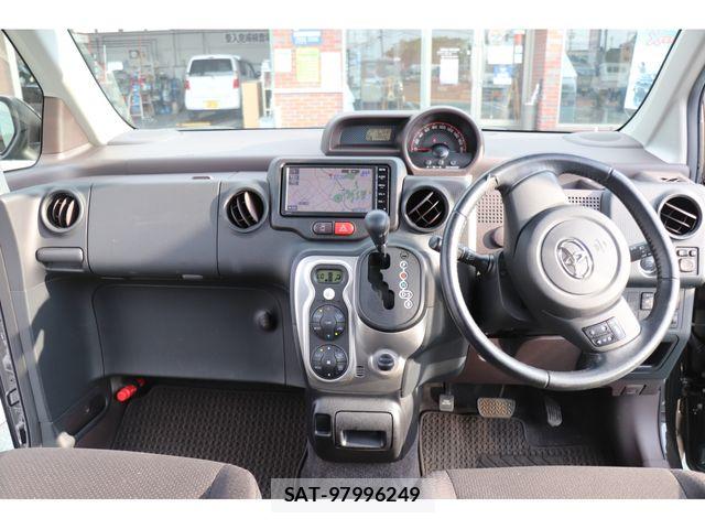 Toyota SPADE 2015-07 8317259-1