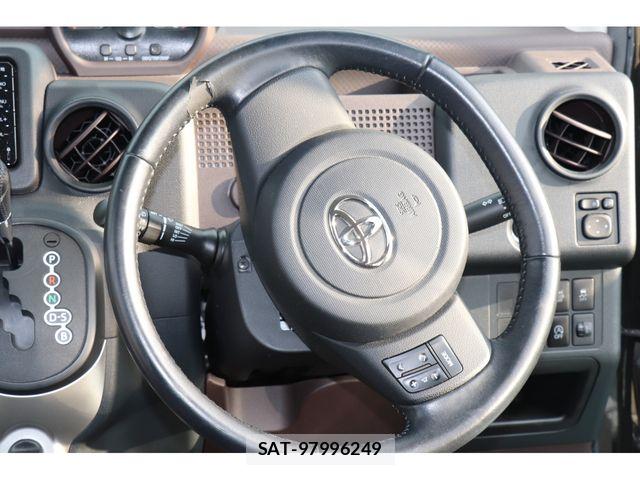 Toyota SPADE 2015-07 8317259-21