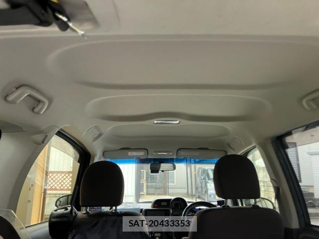 Toyota SPADE 2014-07 8317264-11