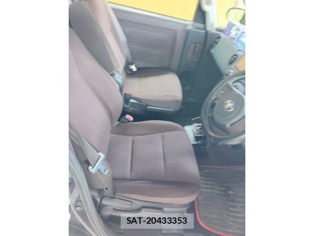 Toyota SPADE 2014-07 8317264-14