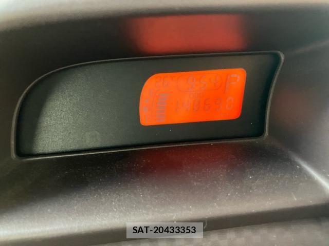 Toyota SPADE 2014-07 8317264-3
