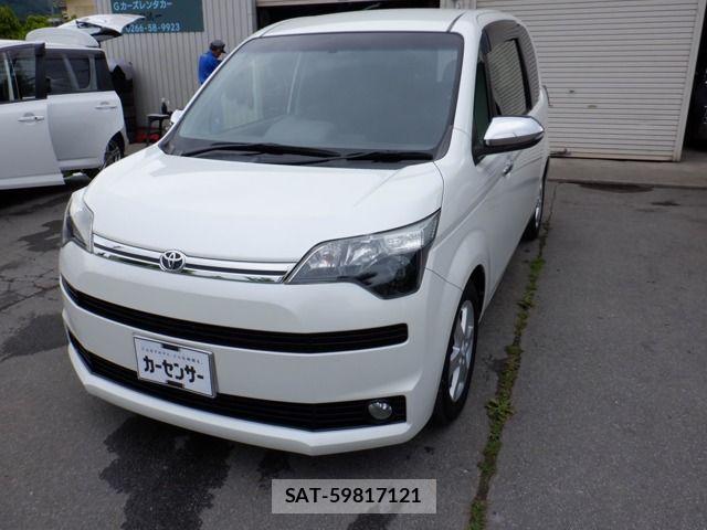 Toyota SPADE 2015-07 8317256-0