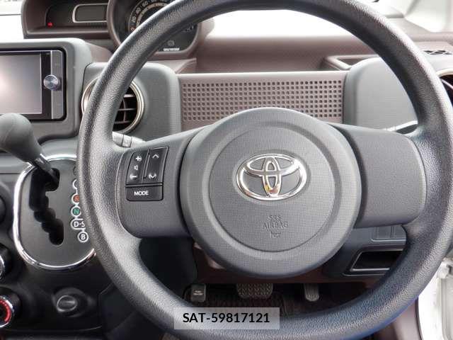 Toyota SPADE 2015-07 8317256-12