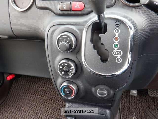 Toyota SPADE 2015-07 8317256-15