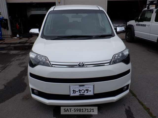 Toyota SPADE 2015-07 8317256-1