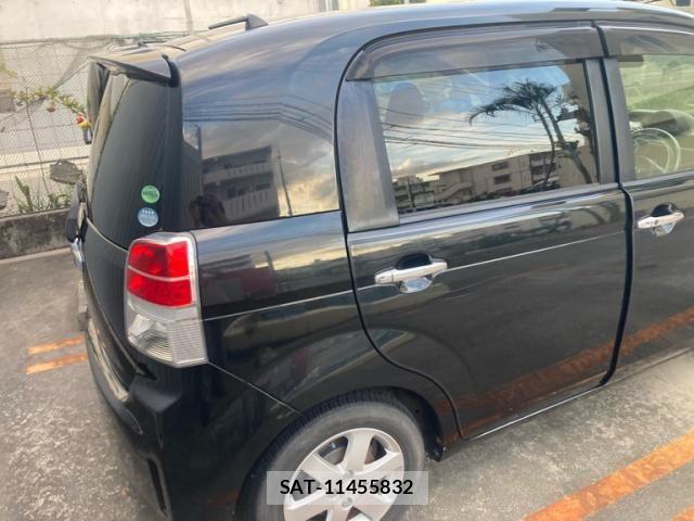 Toyota SPADE 2012-12 8317262-4