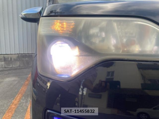 Toyota SPADE 2012-12 8317262-8