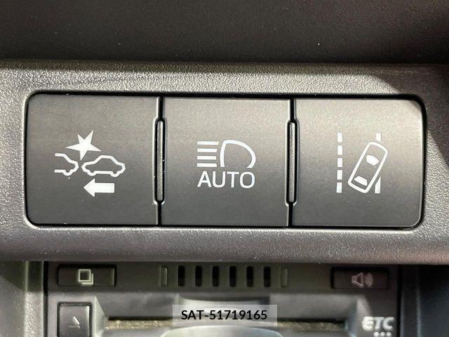 Toyota SPADE 2016-08 8317258-3