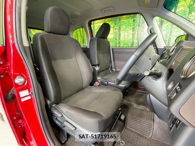 Toyota SPADE 2016-08 8317258-7