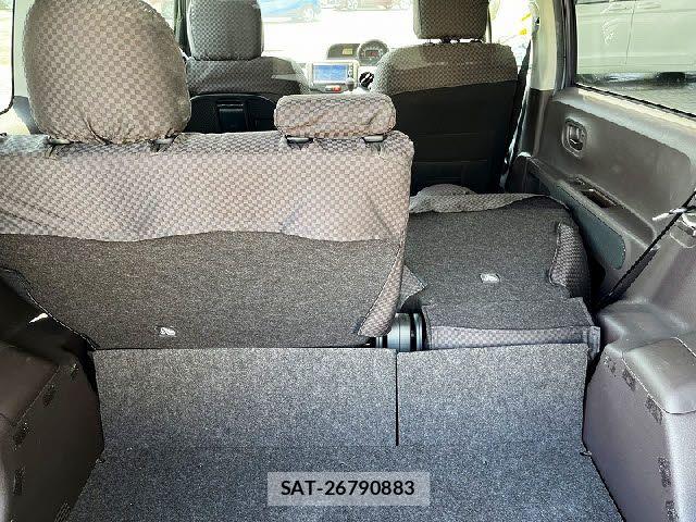 Toyota SPADE 2013-04 8317260-23