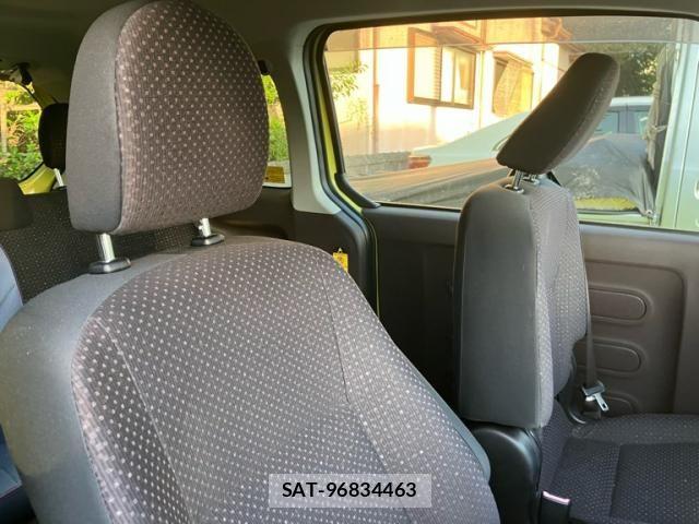 Toyota SPADE 2013-08 8317263-4