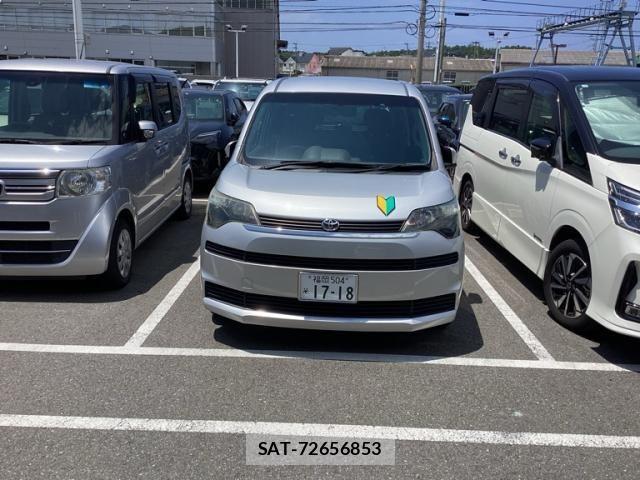 Toyota SPADE 2013-03 8337982-0