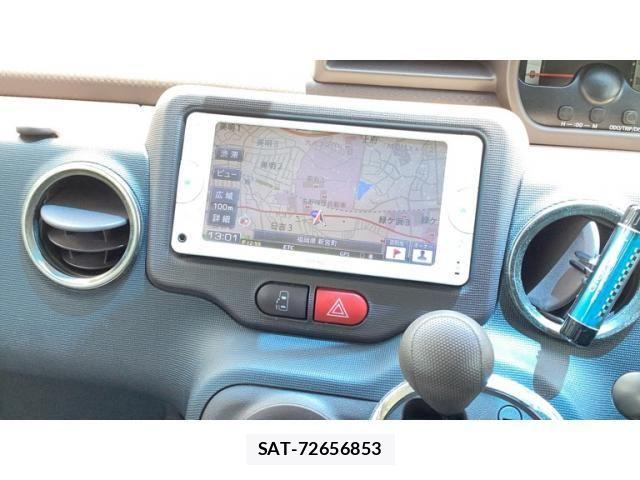 Toyota SPADE 2013-03 8337982-6