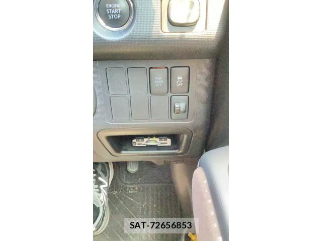Toyota SPADE 2013-03 8337982-8