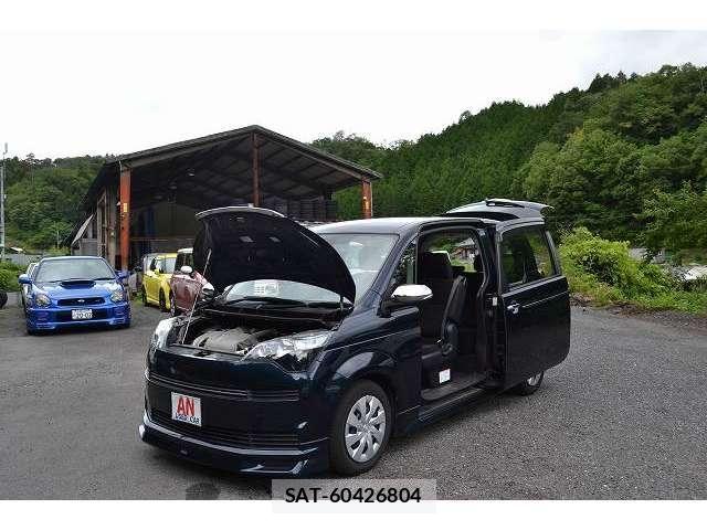 Toyota SPADE 2016-09 8355643-25
