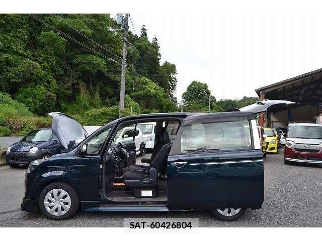 Toyota SPADE 2016-09 8355643-26