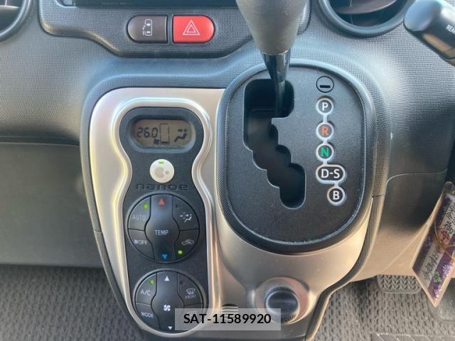 Toyota SPADE 2015-10 8355645-19