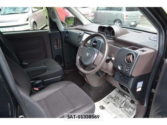 Toyota SPADE 2013-09 8355644-11