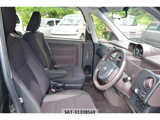 Toyota SPADE 2013-09 8355644-12