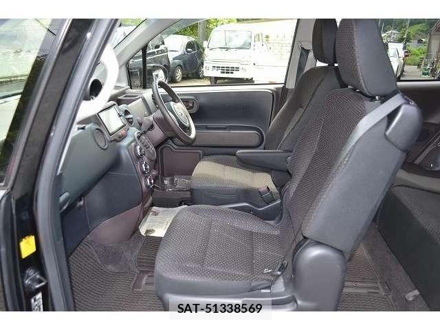 Toyota SPADE 2013-09 8355644-16