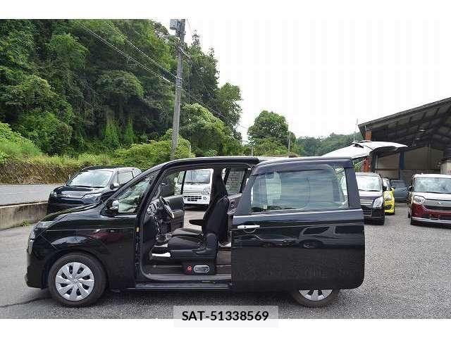 Toyota SPADE 2013-09 8355644-24