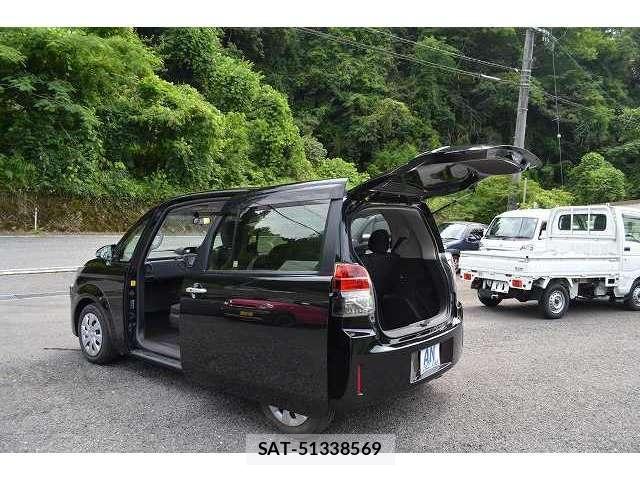 Toyota SPADE 2013-09 8355644-25