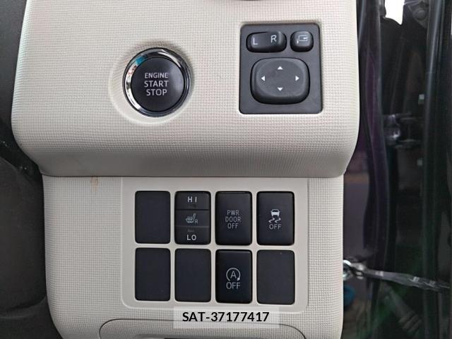 Toyota SPADE 2018-07 8355642-18