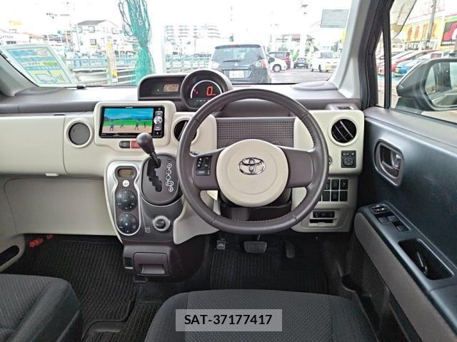Toyota SPADE 2018-07 8355642-2