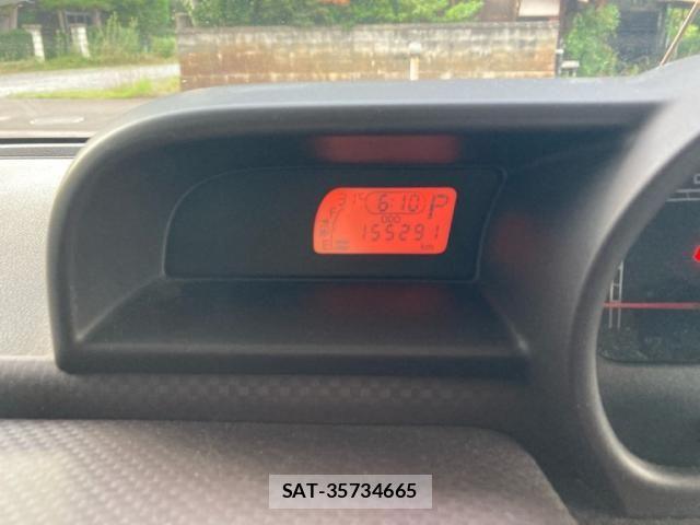 Toyota SPADE 2013-03 8368957-15