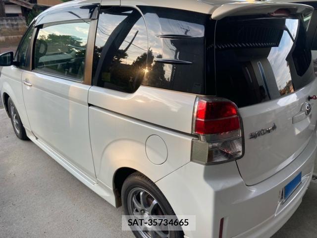 Toyota SPADE 2013-03 8368957-3