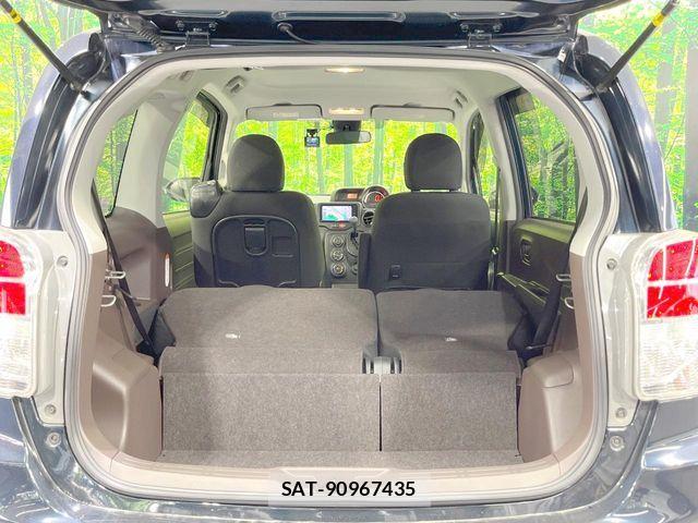 Toyota SPADE 2017-08 8368956-9