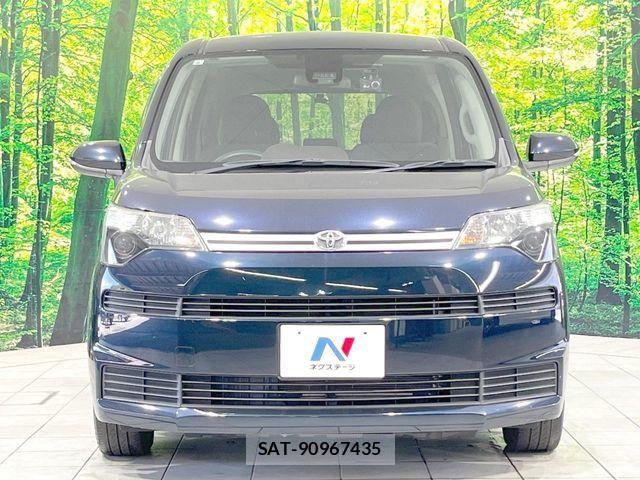 Toyota SPADE 2017-08 8368956-13