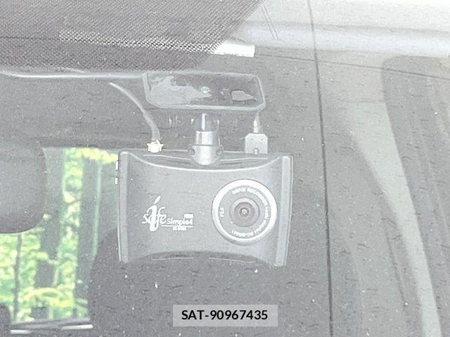Toyota SPADE 2017-08 8368956-5