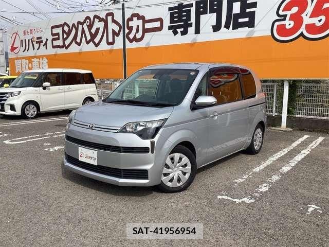 Toyota SPADE 2019-04 8368955-9
