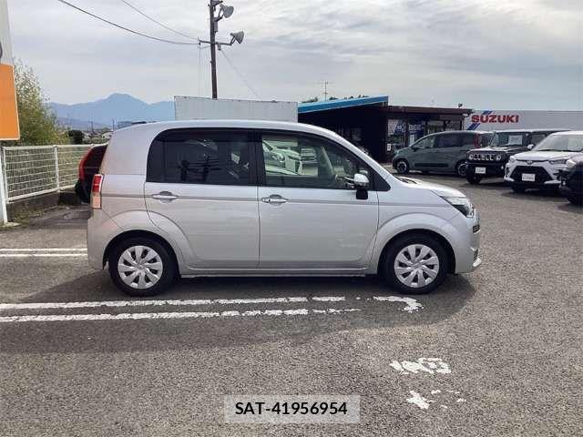 Toyota SPADE 2019-04 8368955-12