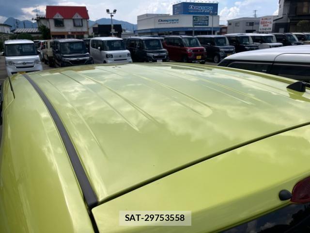 Toyota SPADE 2013-08 8368958-13