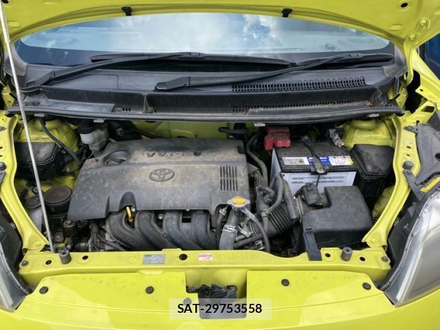 Toyota SPADE 2013-08 8368958-15