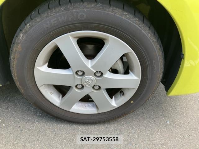 Toyota SPADE 2013-08 8368958-4