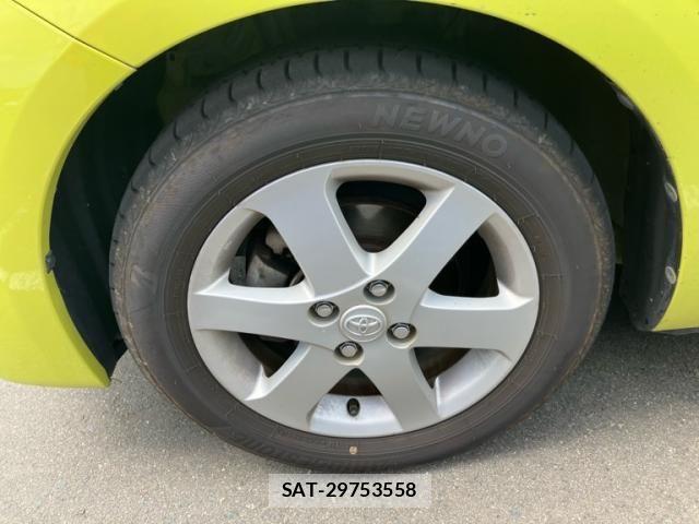 Toyota SPADE 2013-08 8368958-5