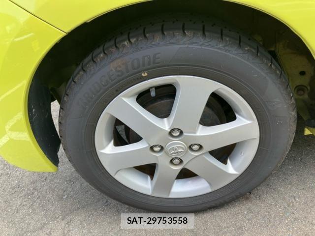 Toyota SPADE 2013-08 8368958-8