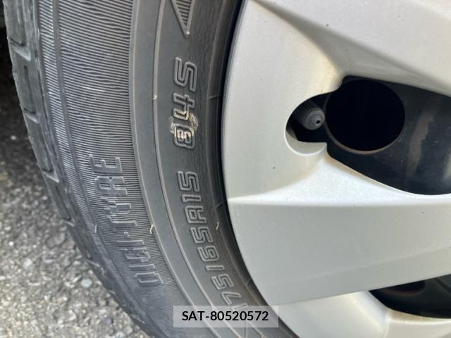 Toyota SPADE 2012-10 8372226-5