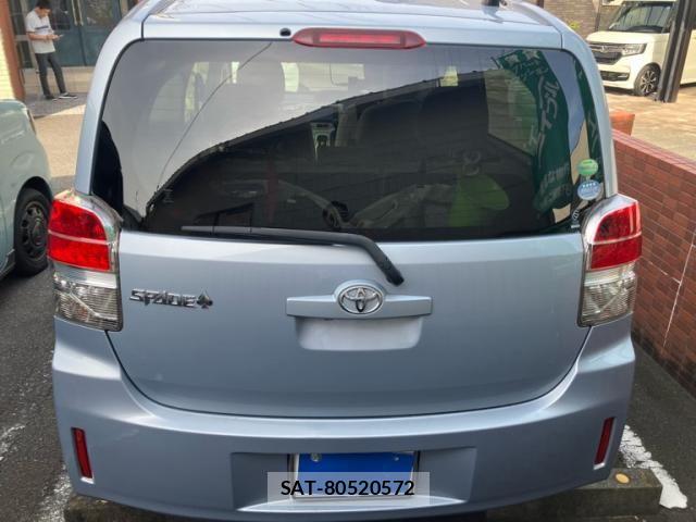 Toyota SPADE 2012-10 8372226-6