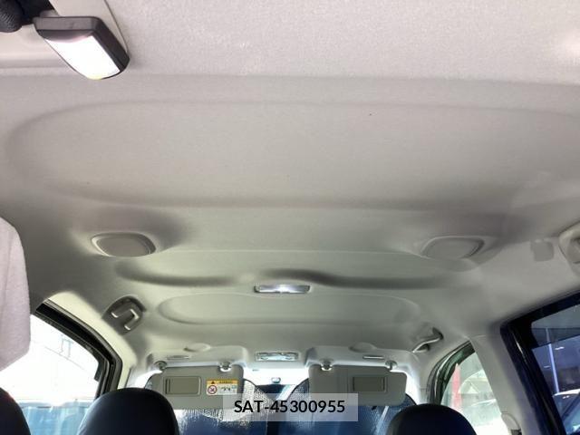 Toyota SPADE 2015-10 8415077-14